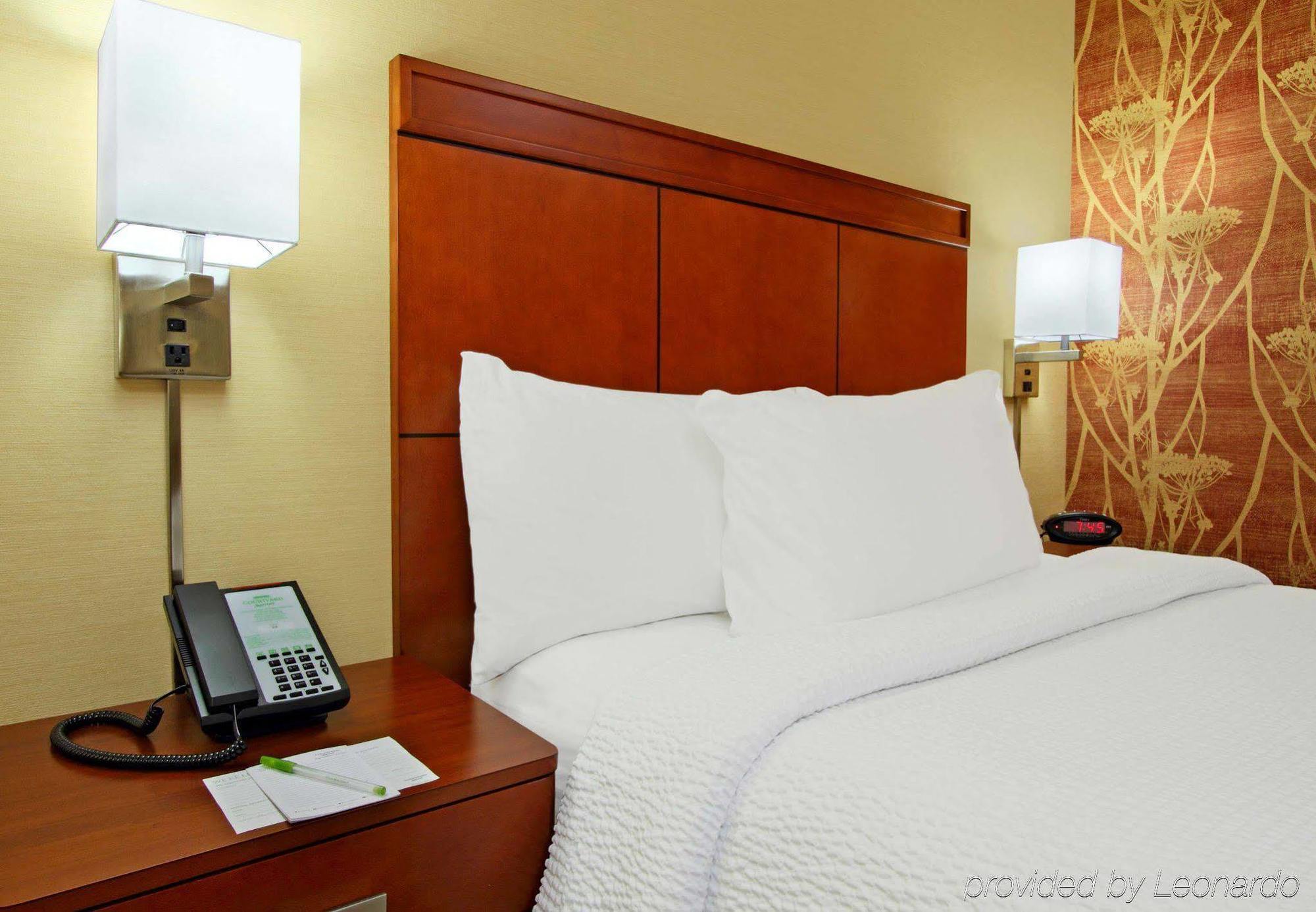 Hotel Courtyard By Marriott Richmond Berkeley Esterno foto